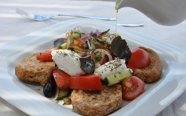 Vrahos Boutique Hotel