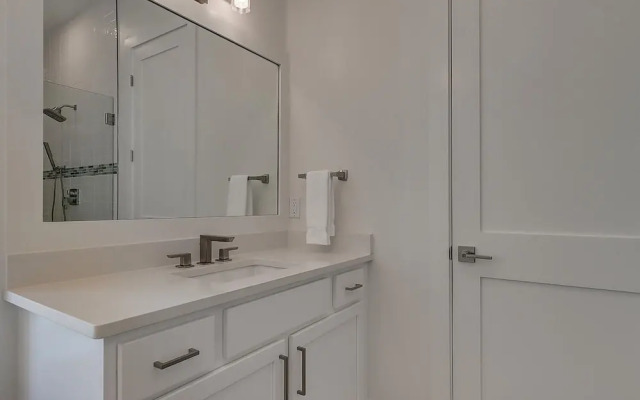 The Great White 306 DAR