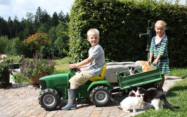 Schlosshof - der Urlaubsbauernhof