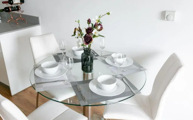 Skyvillion Tower Points - Tower Point Lovely apartment in Enfield London