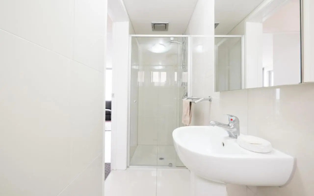 Pacific Towers Unit 4, 19 Ormonde Tce Kings Beach