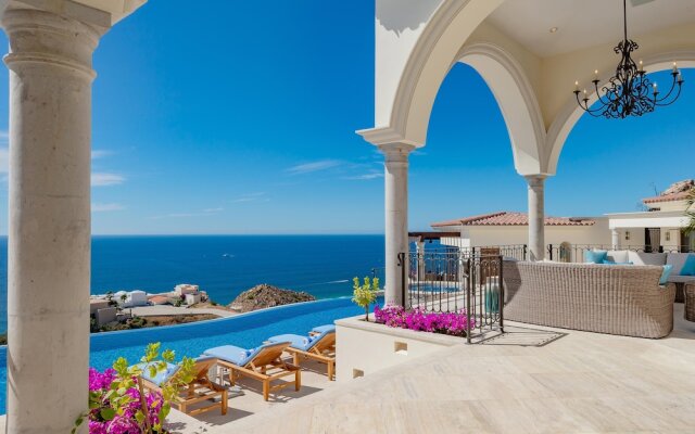 Villa With Sweeping Ocean Views From Pedregal: Casa Stella