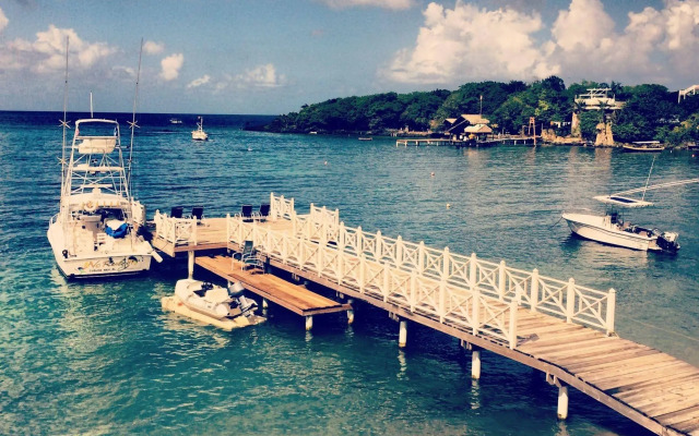 The Beach House Boutique Hotel