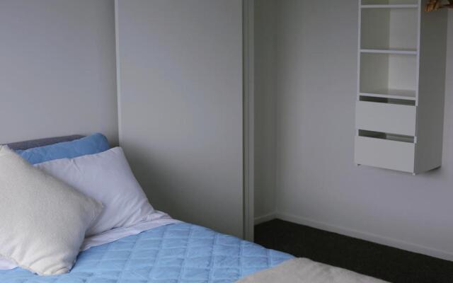 Cheerful 3-bedroom townhouse close to the city