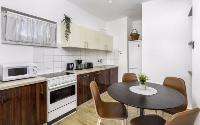Apartment Lisa Balatonmariafurdo