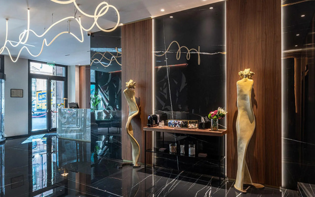 Duomo Hotel & Apartments