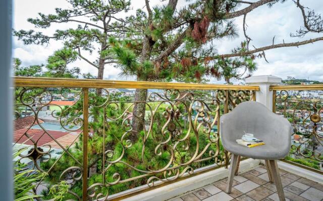Nature Hotel