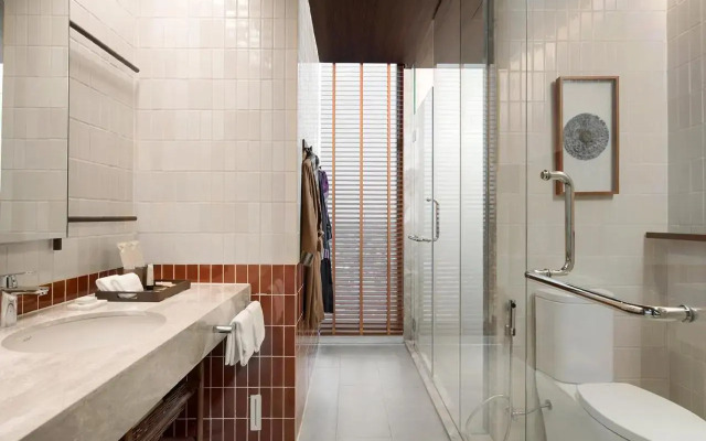 Ad Lib Hotel Khon Kaen