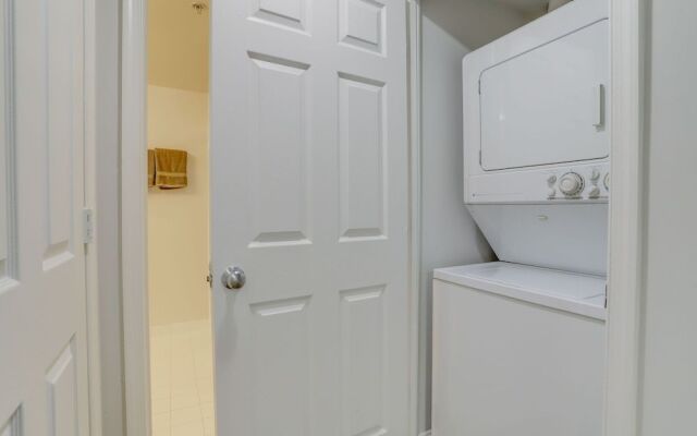 Spacious 2BR Condo at Ballston