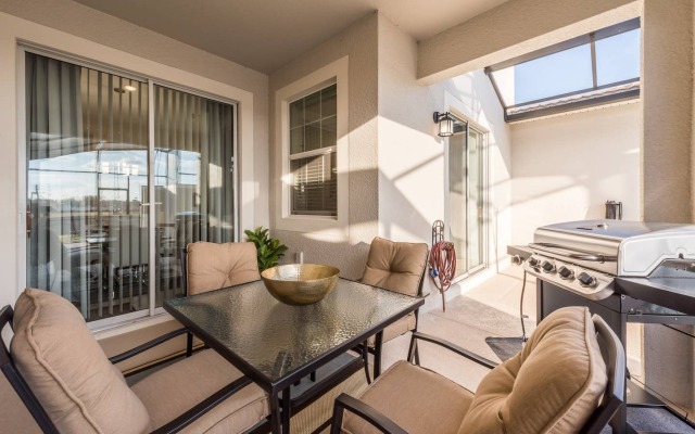 Luxury house in Storey Lake