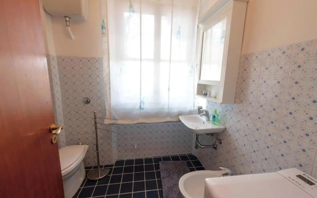 M261 - Marcelli, Trilocale Ristrutturato Con Terrazzo Vista Mare Pt