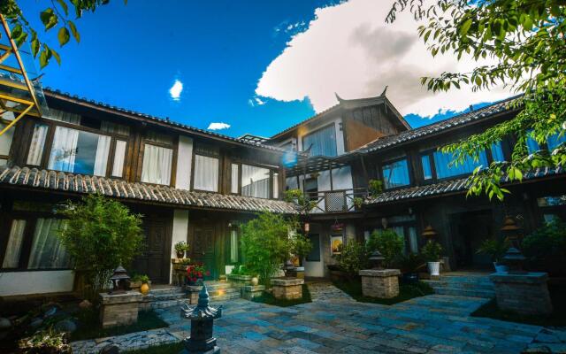 Lijiang E-Outfitting Boutique Hotel