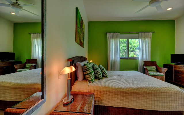 Riviera Maya Suites
