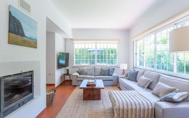 Villa Maria AL in Colares