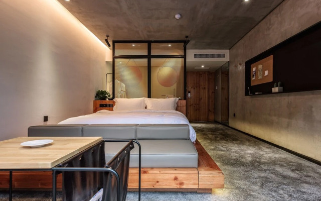 Zhangjiajie SIXX Hotel