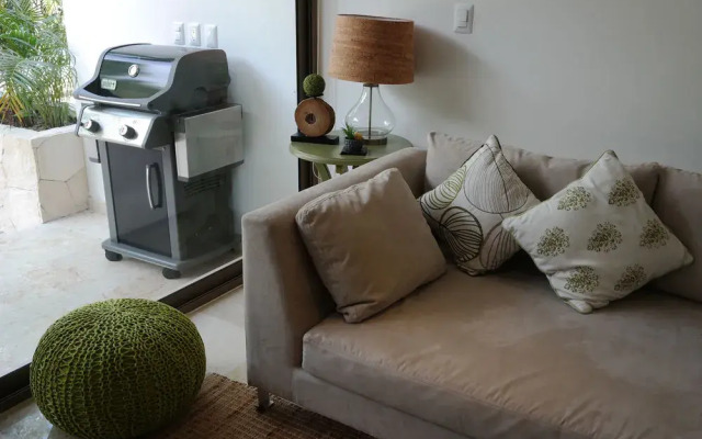 Penthouse with Terrace by Olahola