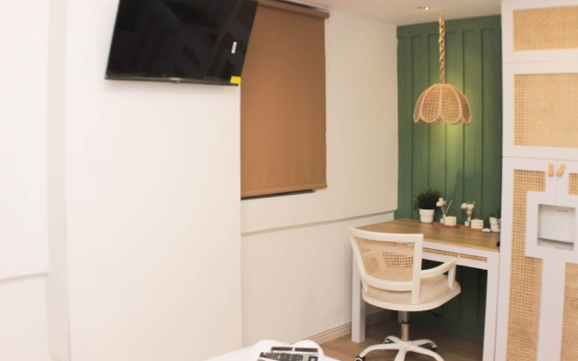 Minimalist Design Studio At Meikarta Apartment