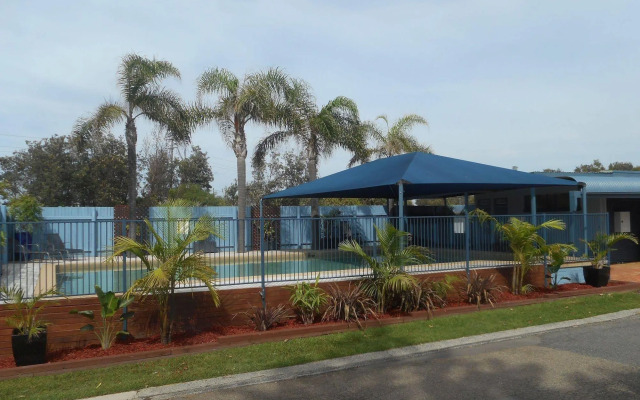 Two Shores Holiday Village