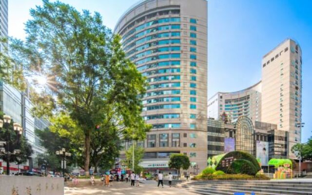Kyriad Hotel (Chongqing Jiefangbei Pedestrian Street Hongyadong)