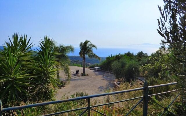Studio With Amazing Sea View 3km To The Beach