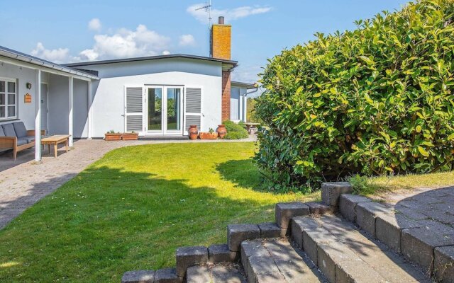 Scenic Holiday Home in Hovedstaden near Sea
