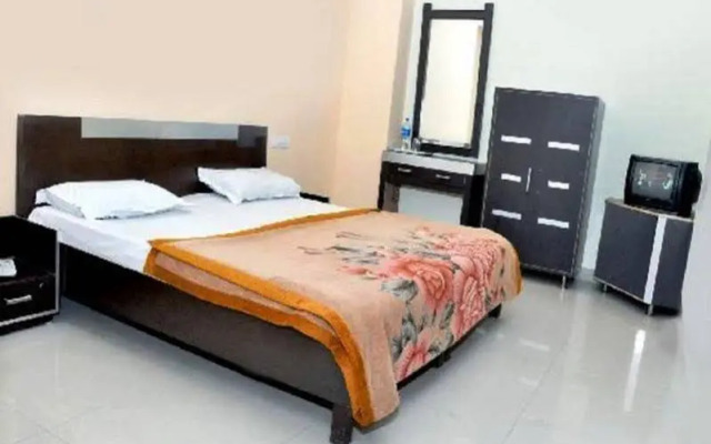 Hotel Sukhman International