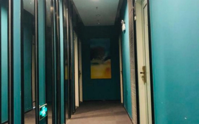 Shangyijia Themed Hostel