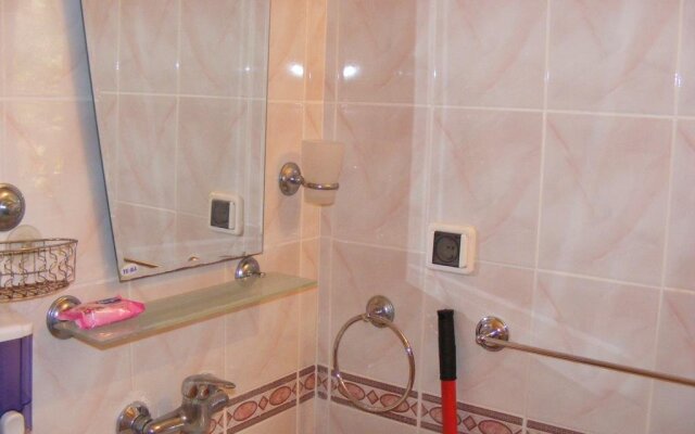 Guest Rooms in House Zora
