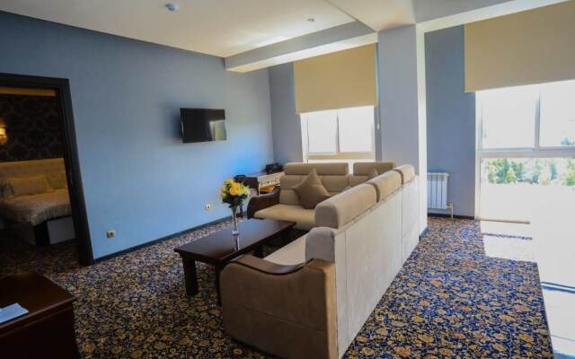 Safar Hotel and Spa