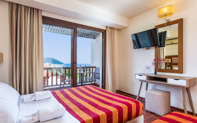 Skopelos Holidays Hotel & Spa