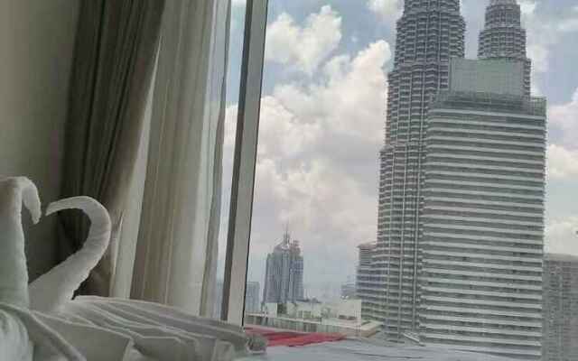 Soho Suites KLCC LX Stay