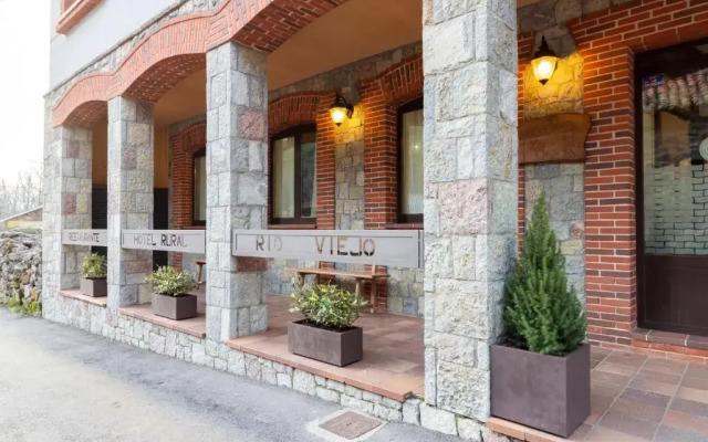 Hotel Rural Rio Viejo