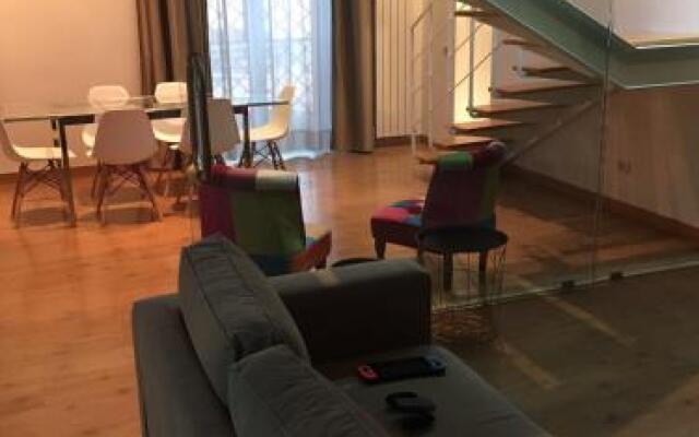 loft in PALAZZO TRINA 1600d.c.