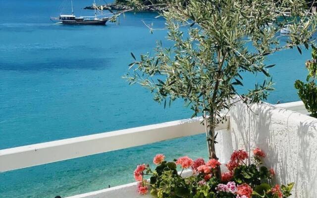 Geo & Art Boutique Hotel