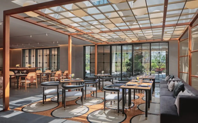 Indigo Hangzhou Uptown by IHG