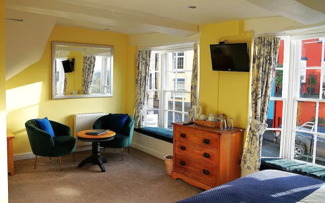 Radcliffe Guest House