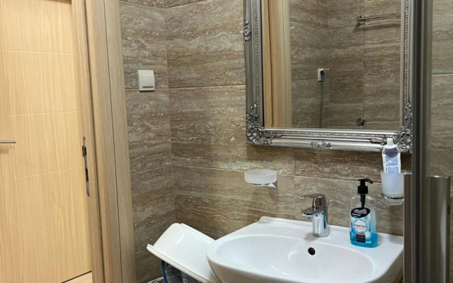 Apartman Staklena kula