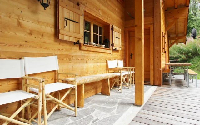 Mountain View Chalet In La Tzoumaz Near Ski Slopes