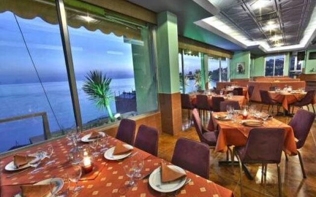 Vanda Hotel