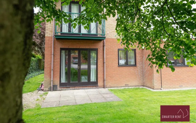 Maidenhead - 2 Bed & parking