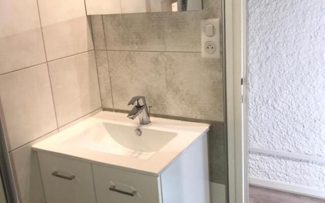 Appartement Cauterets Pour 4 Personnes Avec Parking