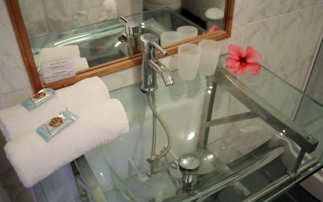 Tupa Hotel