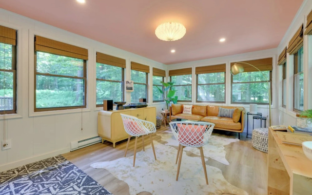 'sweetfern' Gouldsboro Cabin: Deck + Lake Access