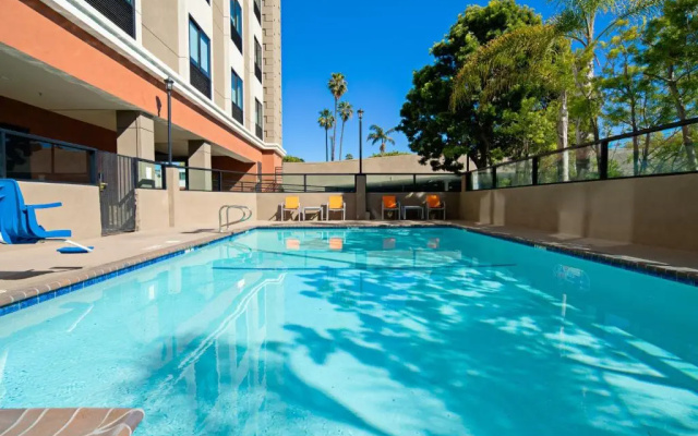 Holiday Inn Express Los Angeles Airport by IHG
