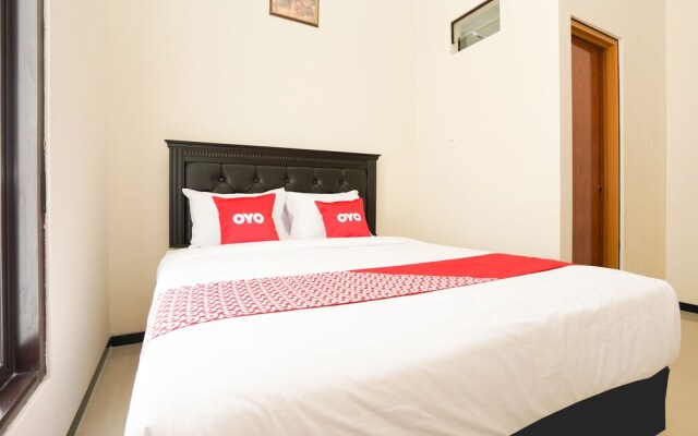 Anie Residence by OYO Rooms