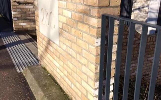 ALTIDO Bright City Centre 2bed, 2bath with Free Parking