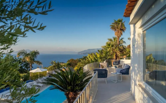 Villa Azzurra - by Elite Villas