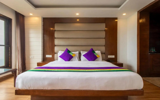 Hotel Queen of Hills