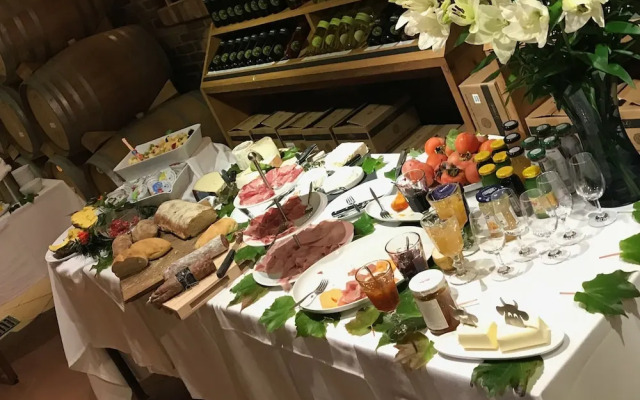 Giarvino Guest House