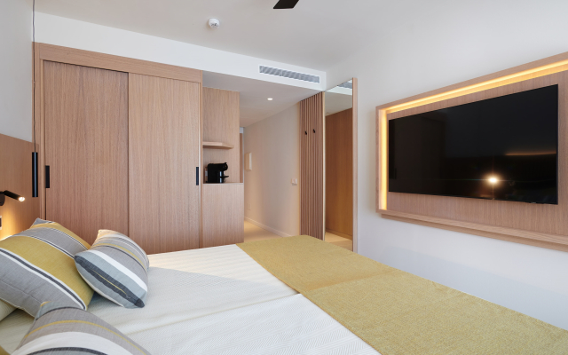 Hipotels Mediterráneo Hotel - Adults Only